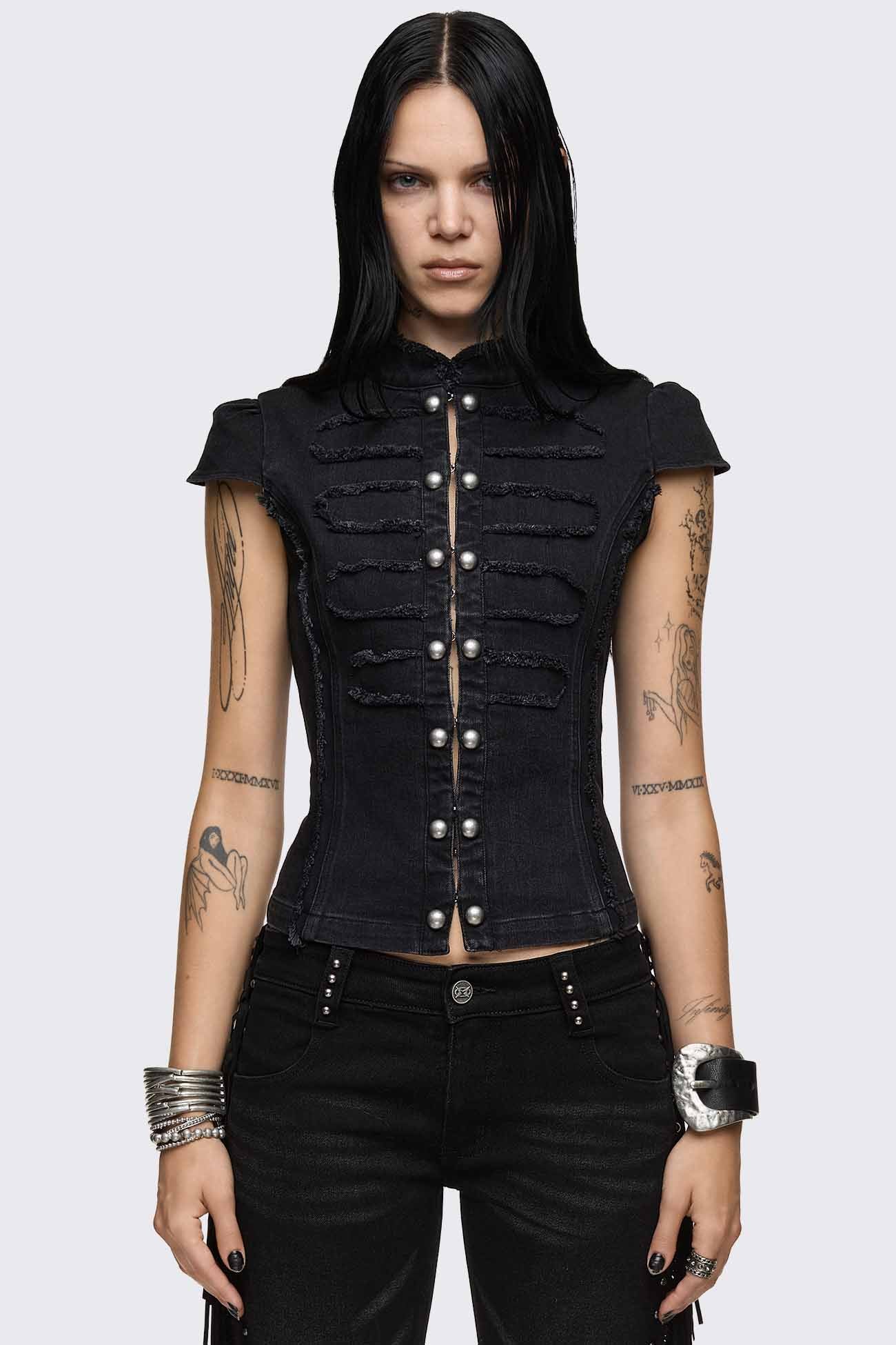 Black denim top with frayed trims, silver dome buttons, mandarin collar and cap sleeves in a slim fit.