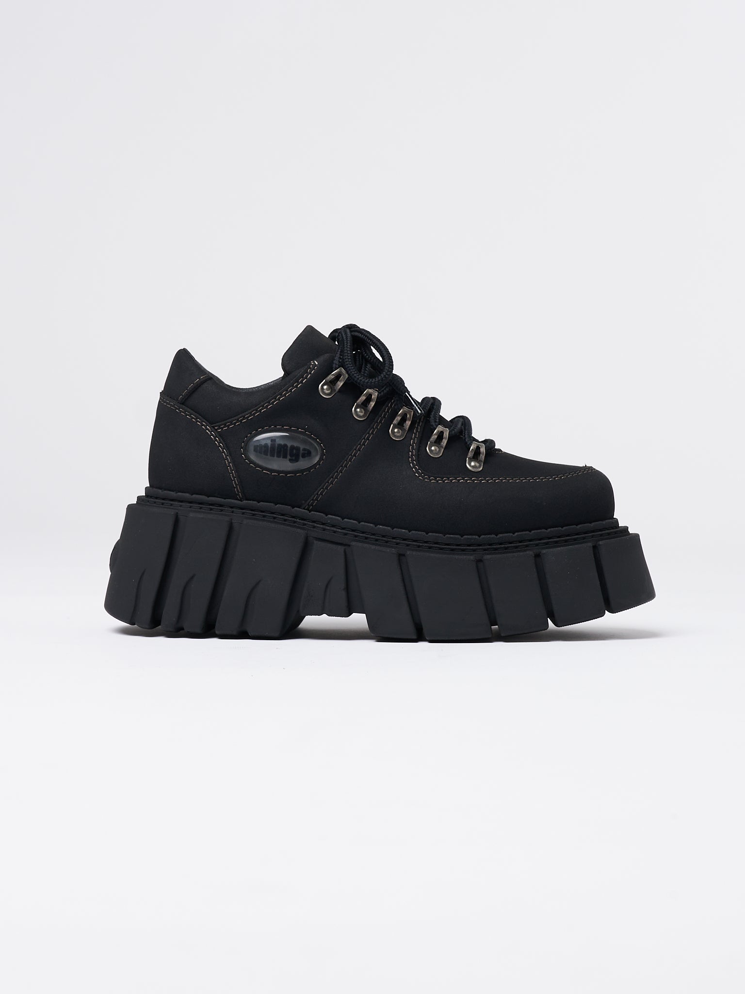 Arden Black Shoes - Minga EU